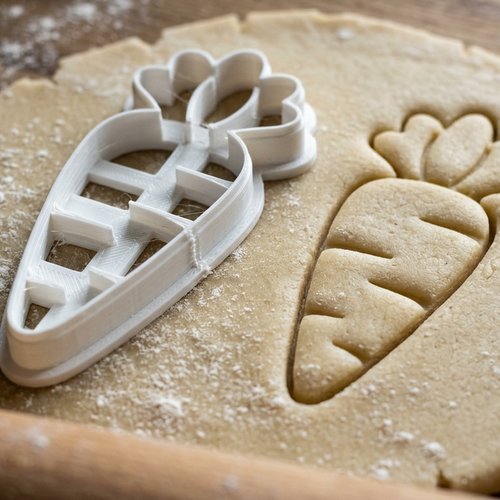 Emporte-pièce carotte - moule à biscuit 8 cm