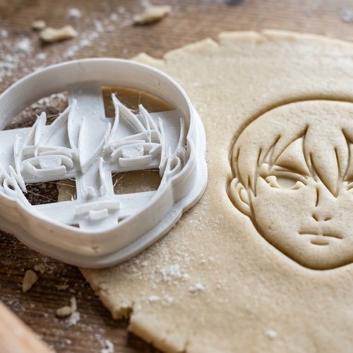 Emporte-pièce manga visage garçon 8cm - moule biscuit