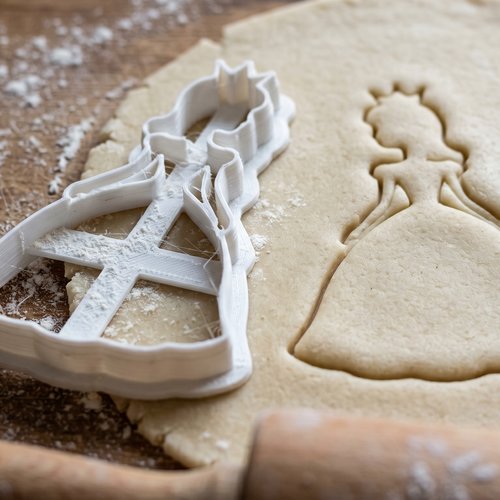 Emporte-piece princesse 8 cm - moule a biscuit artisanal
