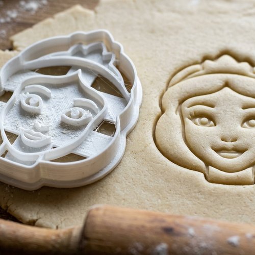 Emporte-piece princesse 8cm - moule a biscuit artisanal