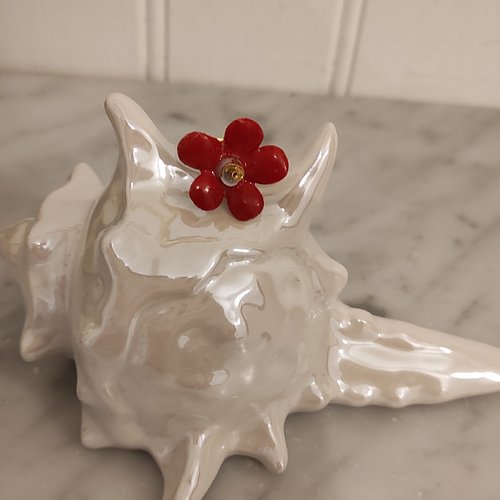 Bague porcelaine fleur peinte à la main rouge