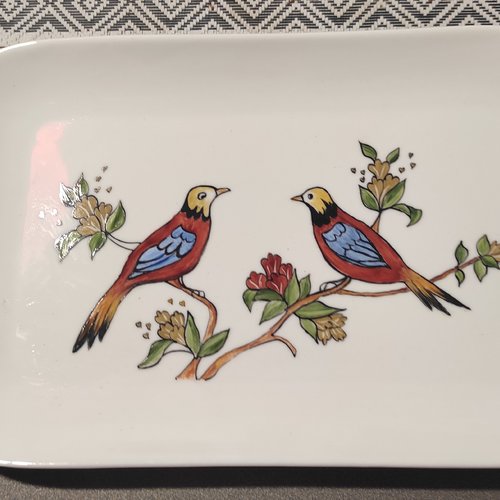 Plat oiseaux porcelaine peint main