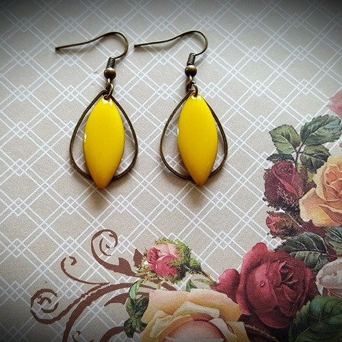 Boucles d'oreilles simplicity jaunes