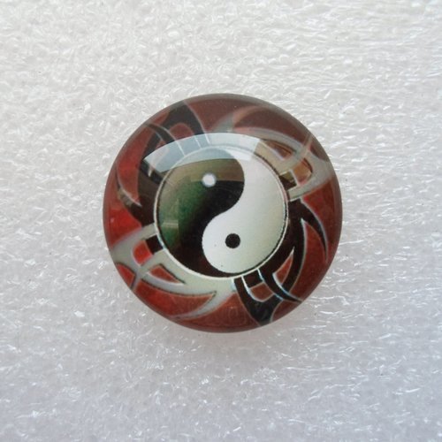 Cabochon yin yang en verre adhesif 25 mm