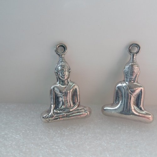Pendentif bouddha assis metal argente