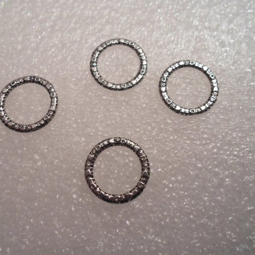Connecteur anneau sculpte metal argente