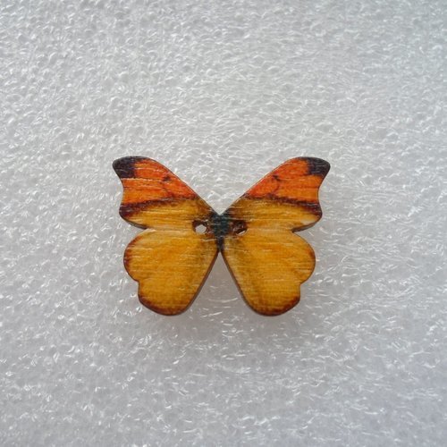 Bouton deux trous papillon en bois