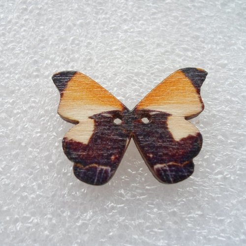 Bouton deux trous papillon en bois