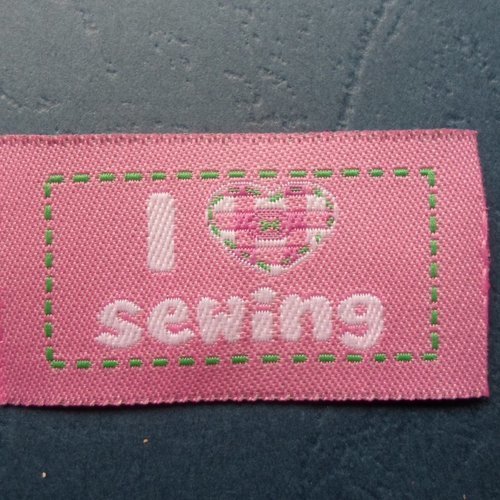 Etiquette, applique a coudre "i love sewing" en tissu