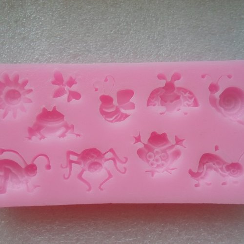Moule insectes, animaux et soleil silicone rose