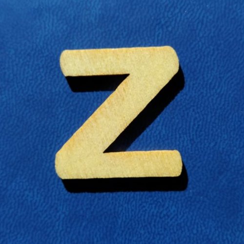 Lettre "z" en bois a decorer alphabet