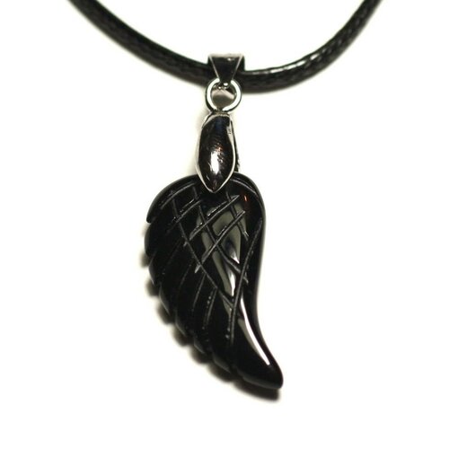 Collier pendentif en pierre - aile gravée 24mm agate noire