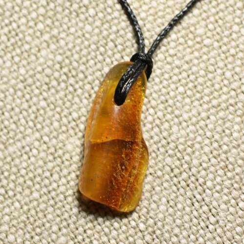 Collier pendentif en ambre naturelle 36mm n16