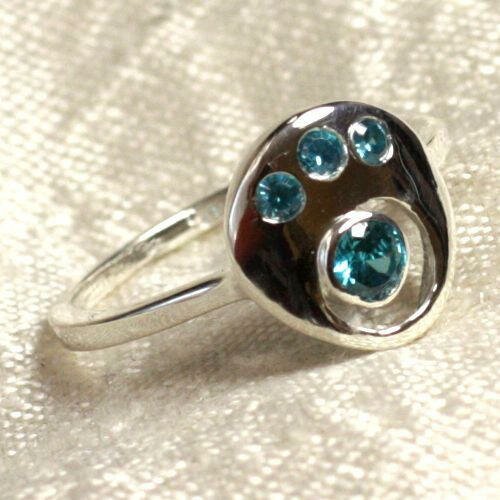 N226 - bague argent 925 et pierre - topaze bleue facettée ronds 2-4mm