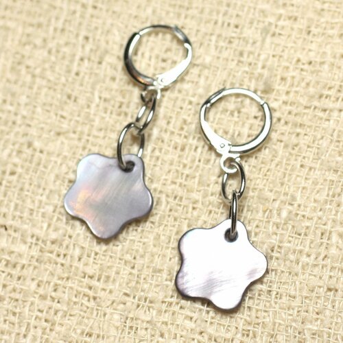 Boucles d'oreilles nacre fleurs 15mm gris
