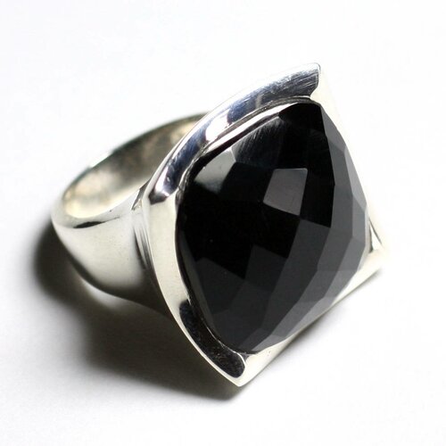 N222 - bague argent 925 onyx noir facetté carré 20mm