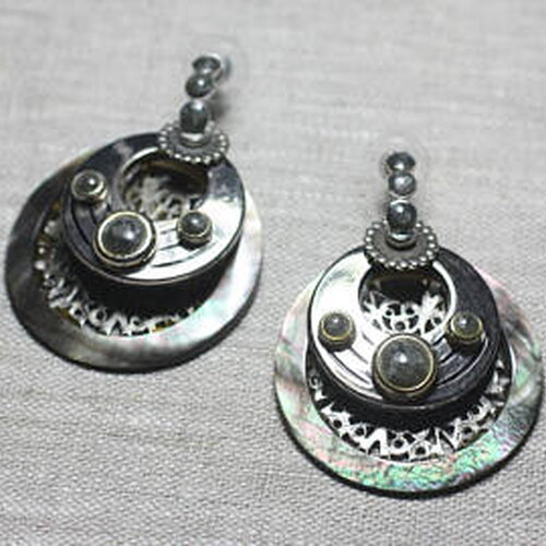 Boucles d'oreilles résine ccb nacre argenté gris noir cercles arabesques 40mm - ethnique vintage designer francais - 87411400265