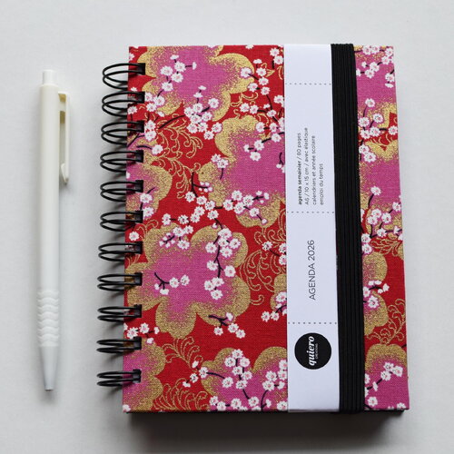 Agenda a6 2026 / tissu japonais cerisier sur rouge / 10x15cm / pour la rentrée / idéal pour le sac à main