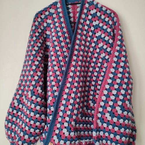 Cardigan cosy tricolore mixte fait main