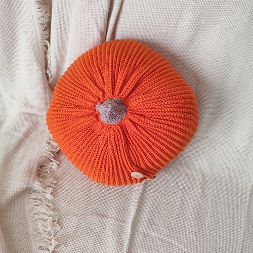 Citrouille coussin orange, grand, fait main, au crochet avec du fil coton edu