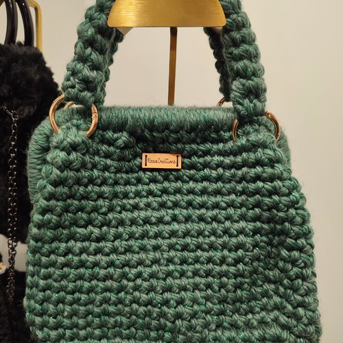 Sac à main verte fil métallique vert fait main