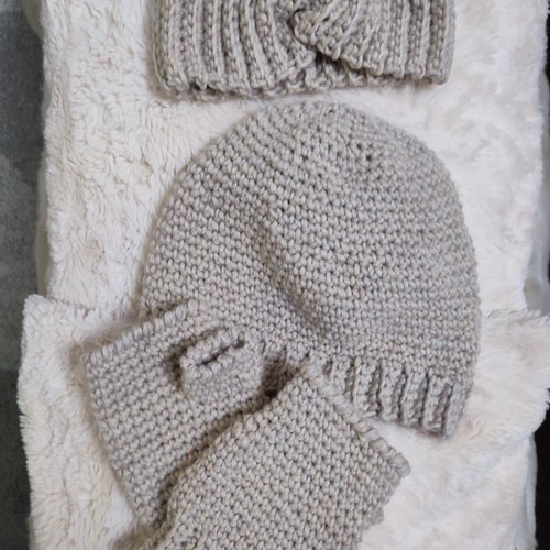 Ensemble bonnet et mitaines beige en laine alpaga et laine