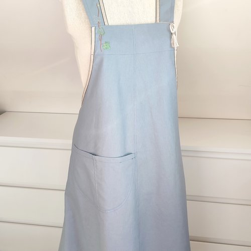 Robe tablier en lin le lierre