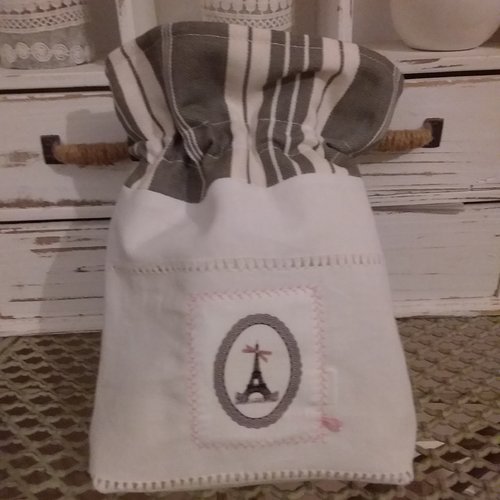 Pochon en drap ancien et toile à matelas