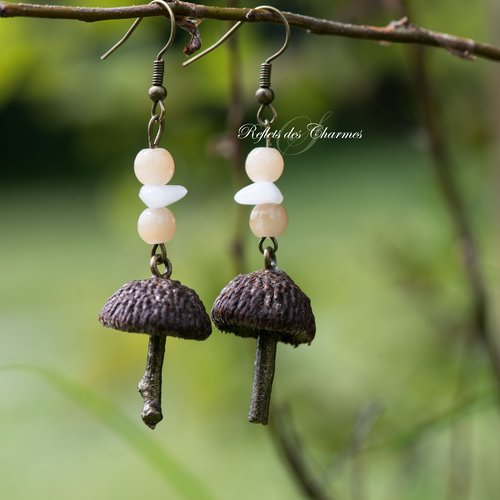 Boucles d'oreilles champignons, créations uniques, bijoux écoresponsables, bijoux nature, boucles d'oreilles pendantes