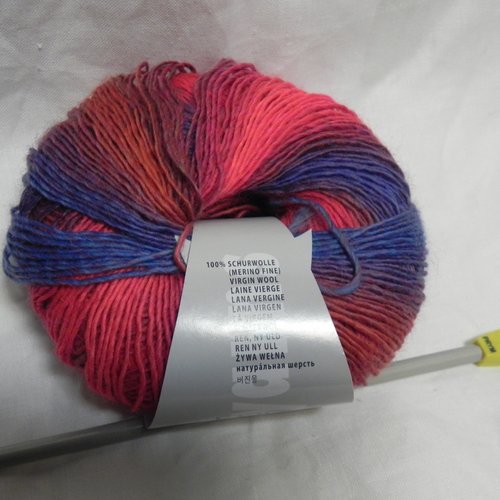 Lot de 2 pelotes laine fine multicolore tons roses bleus marque lang - Un  grand marché