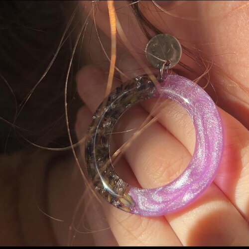 Boucles d'oreilles en résine de lavande séchée - bijoux pour femmes - un cadeau idéal