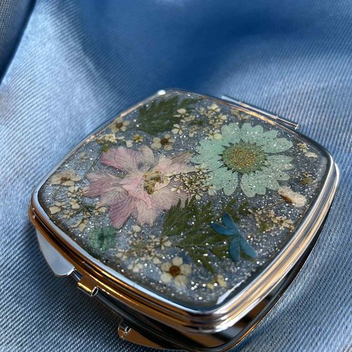 Miroir de poche avec fleurs séchées -miroir à main - cadeau pour femmes