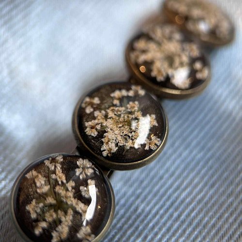 Pinces à cheveux style vintage en résine et fleurs séchées