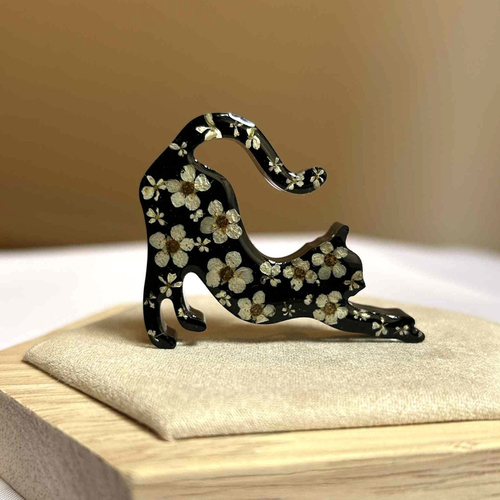 Broche chat noir - fleurs séchées
