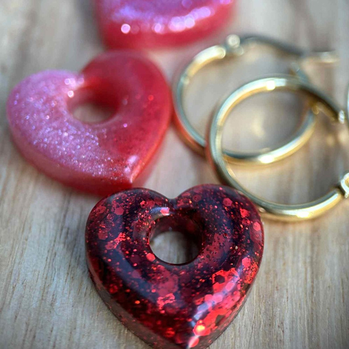 Créoles doré avec pampilles coeurs - collection st. valentin