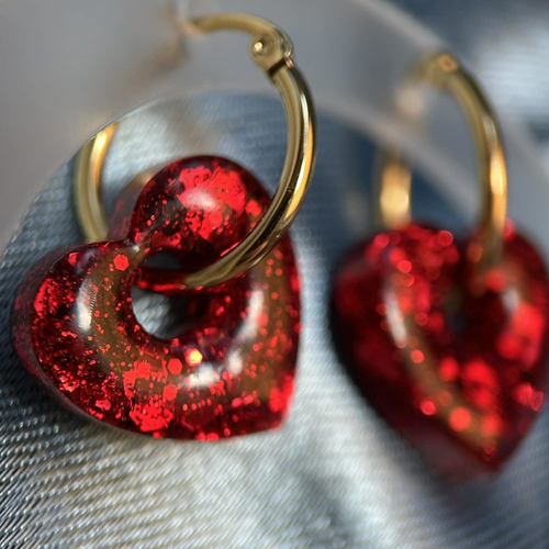 Créoles doré avec pampilles coeurs - boucles d oreilles