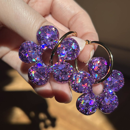 Boucles d'oreilles créoles et pampilles grandes fleurs