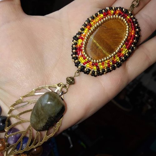 Collier œil de tigre labradorite