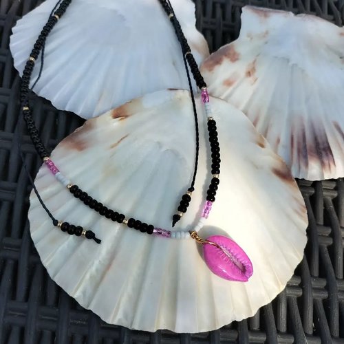 Collier cauris