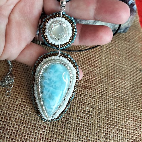 Collier larimar et pierre de lune
