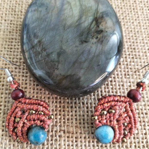 Boucles micro macramé