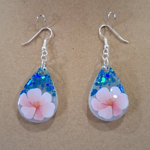 Boucles d'oreilles goutte en fleur
