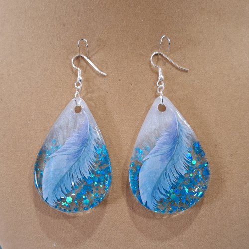 Boucles d'oreilles goutte de plumes