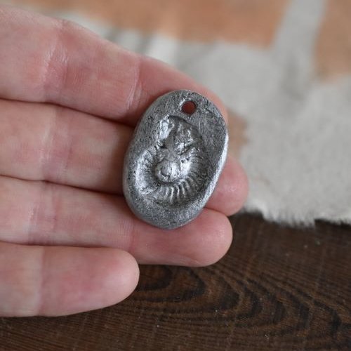 Pendentif " mémoire des ancêtres"