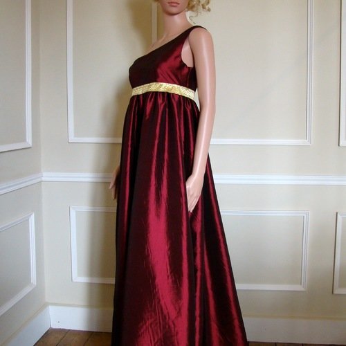 Robe de soirée style empire grèce antique en taffetas Un grand marché
