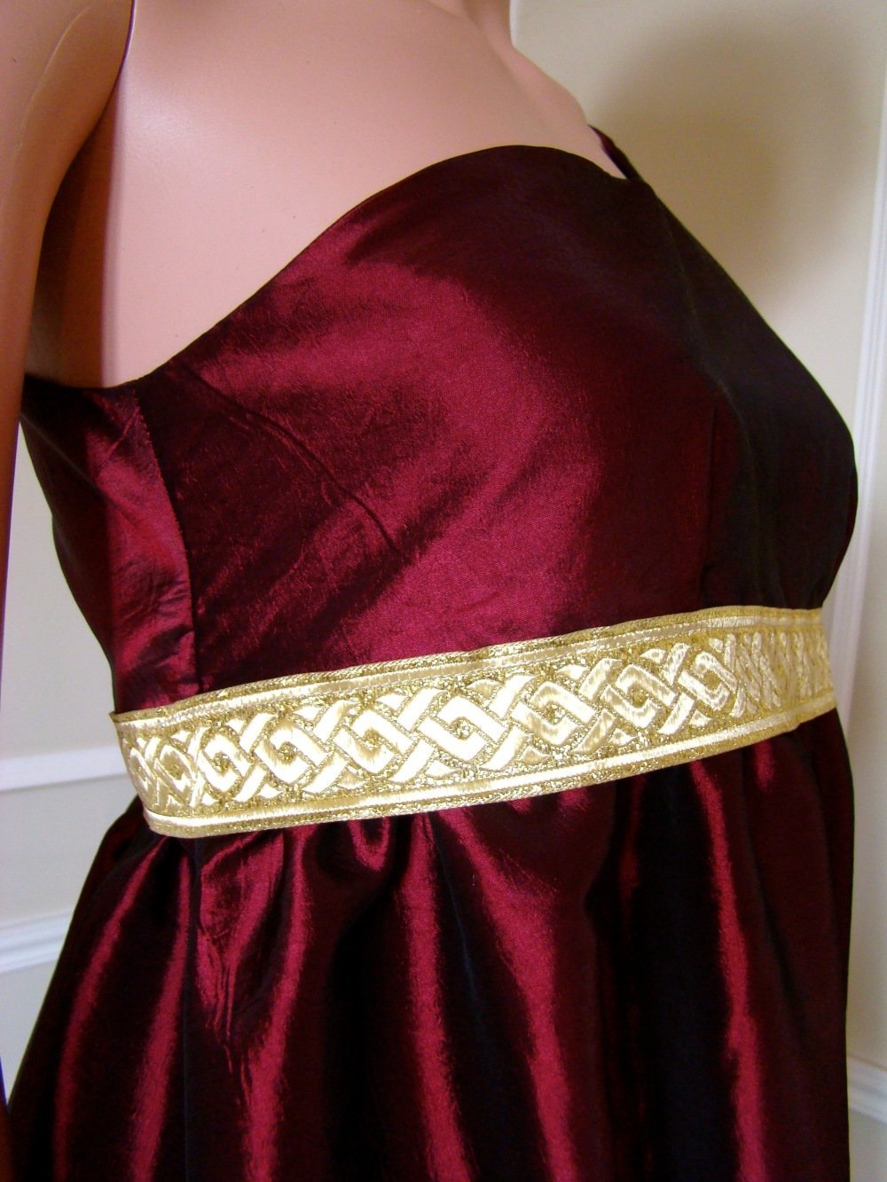 Robe de soirée style empire grèce antique en taffetas Un grand marché