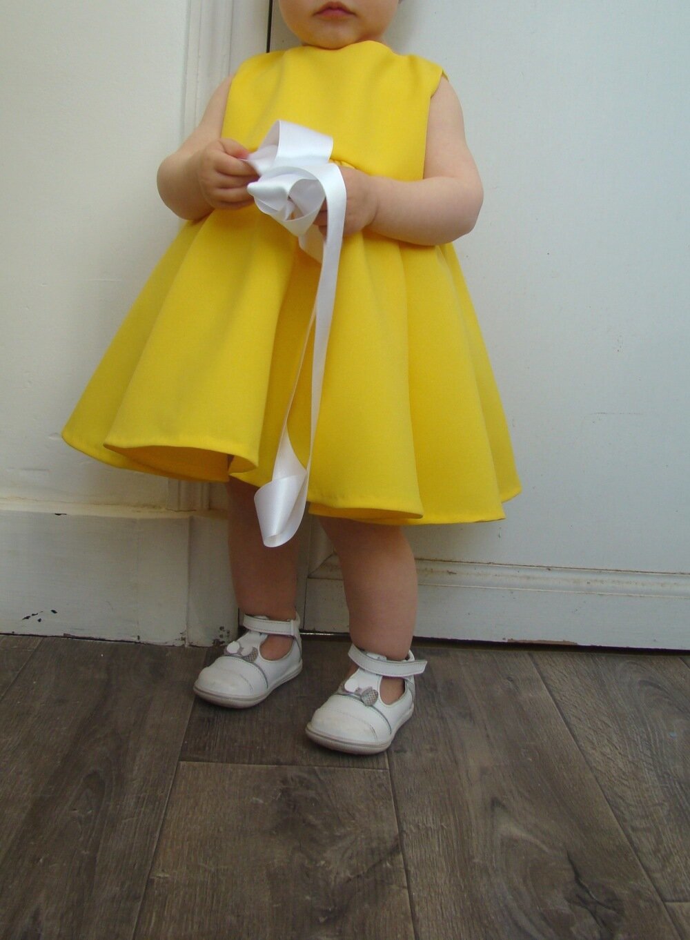 robe bebe jaune
