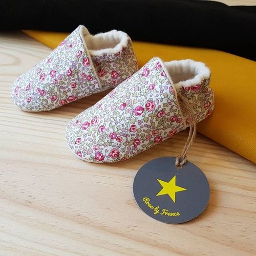Chaussons Bebe Antiderapants Liberty Eloise Un Grand Marche