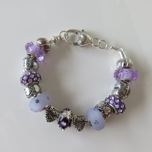 Bracelet violet et argenté en perles européennes