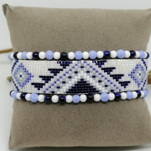 Bracelet manchette ajustable multi-rangs bleu et blanc